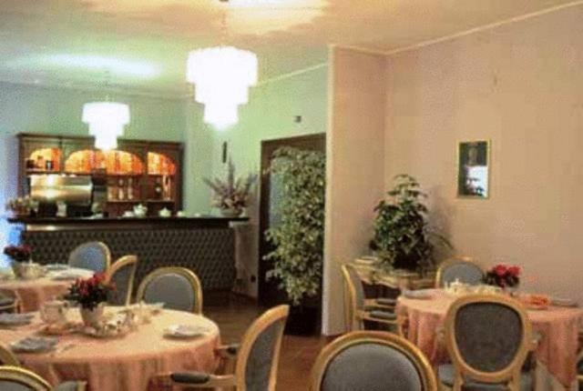 Hotel Nastro Azzurro Monguzzo Экстерьер фото