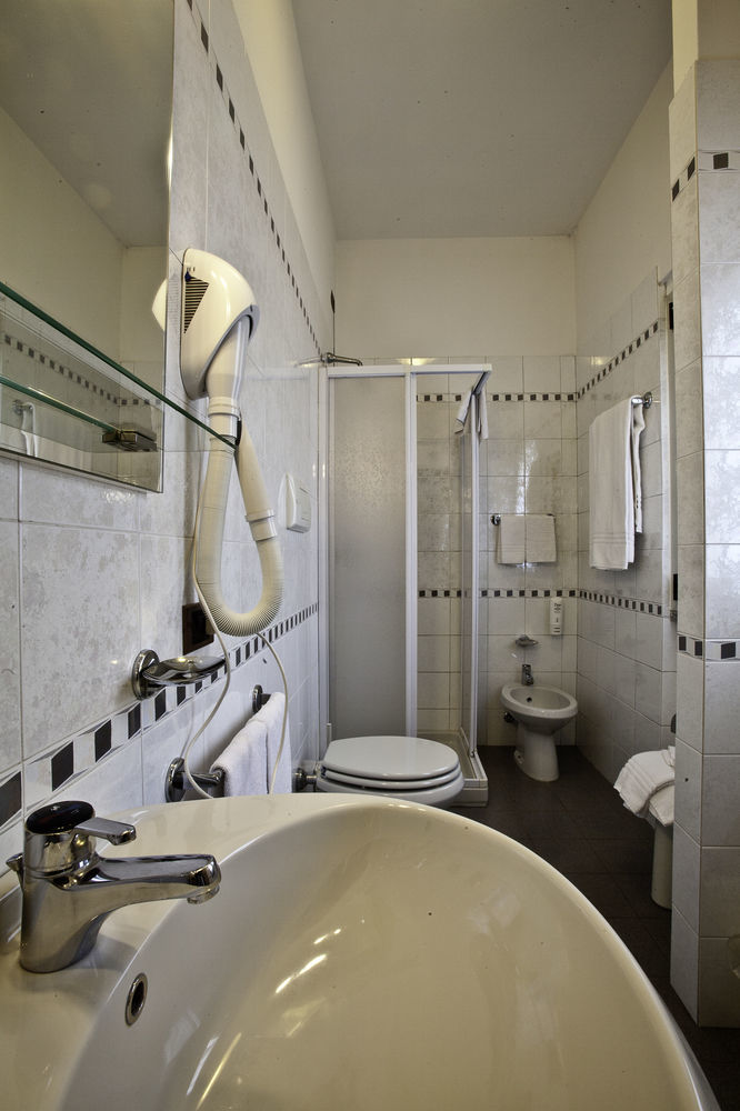 Hotel Nastro Azzurro Monguzzo Экстерьер фото