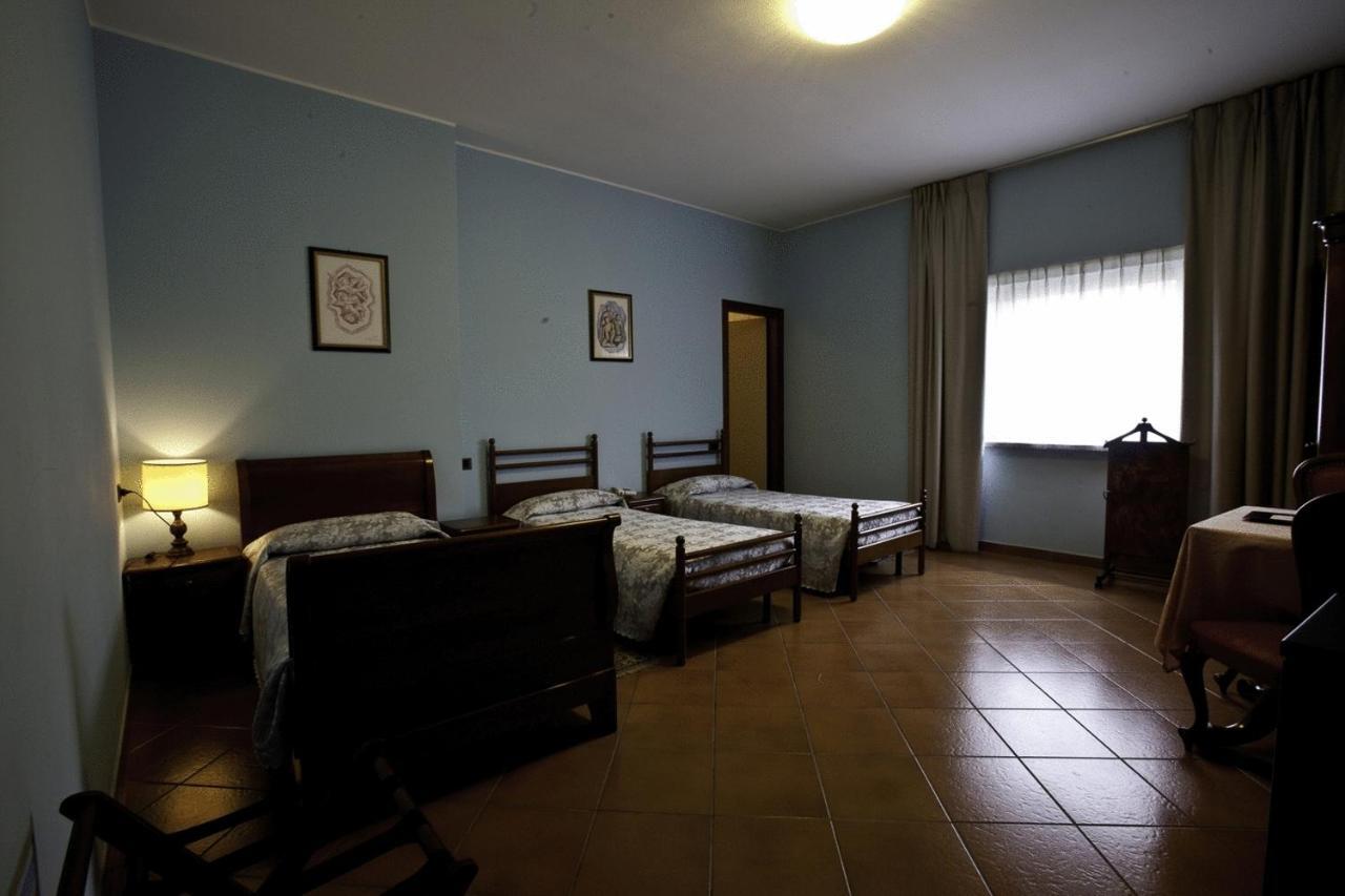 Hotel Nastro Azzurro Monguzzo Номер фото